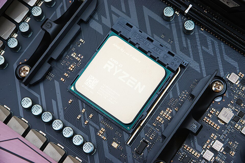 AMD Ryzen 7 1800X processor installed in an AM4 socket