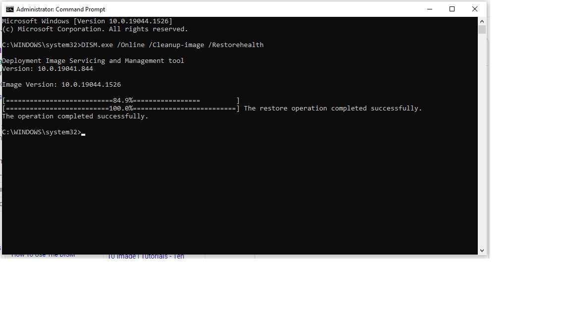 Administrator Command Prompt window running the DISM RestoreHealth command
