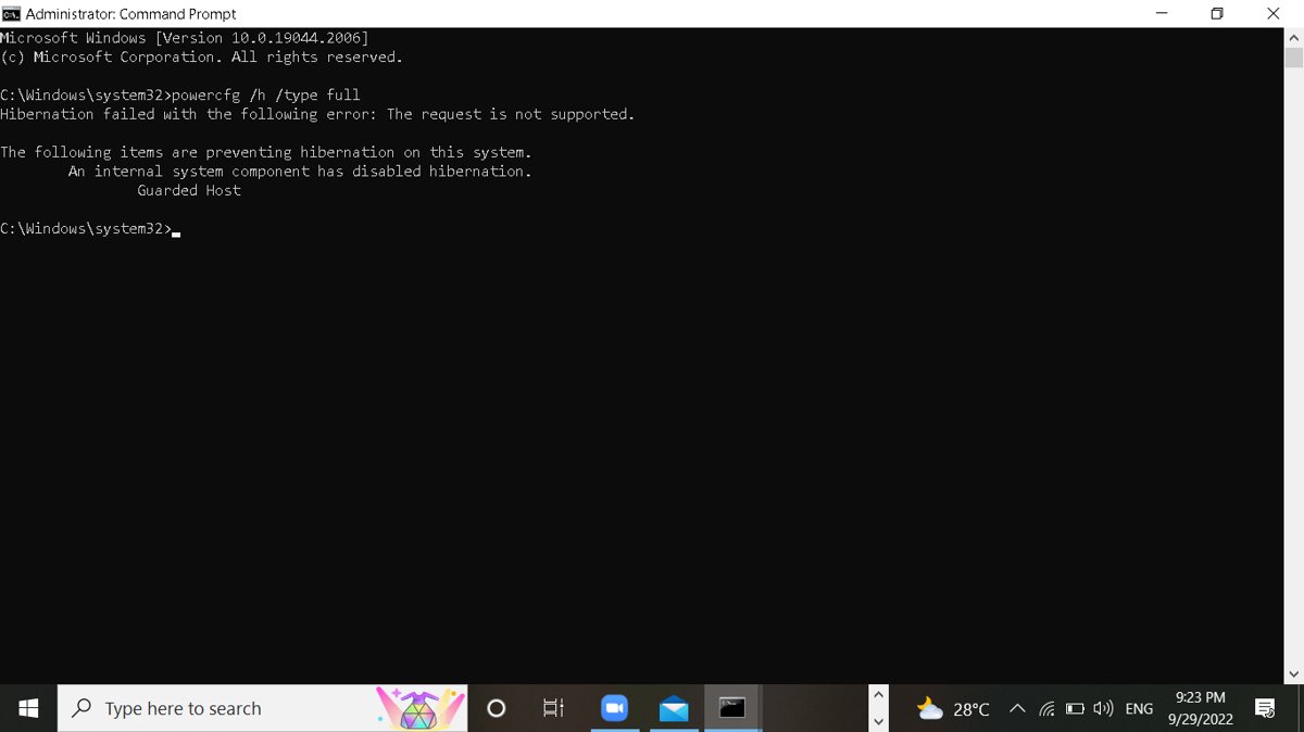 Administrator Command Prompt window with a powercfg command typed