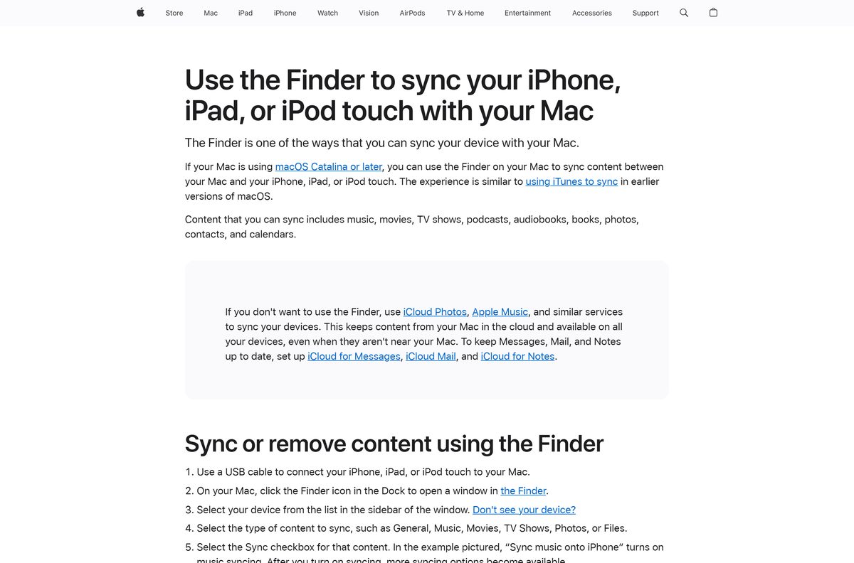 Apple guide showing the Finder syncing an iPhone with a Mac