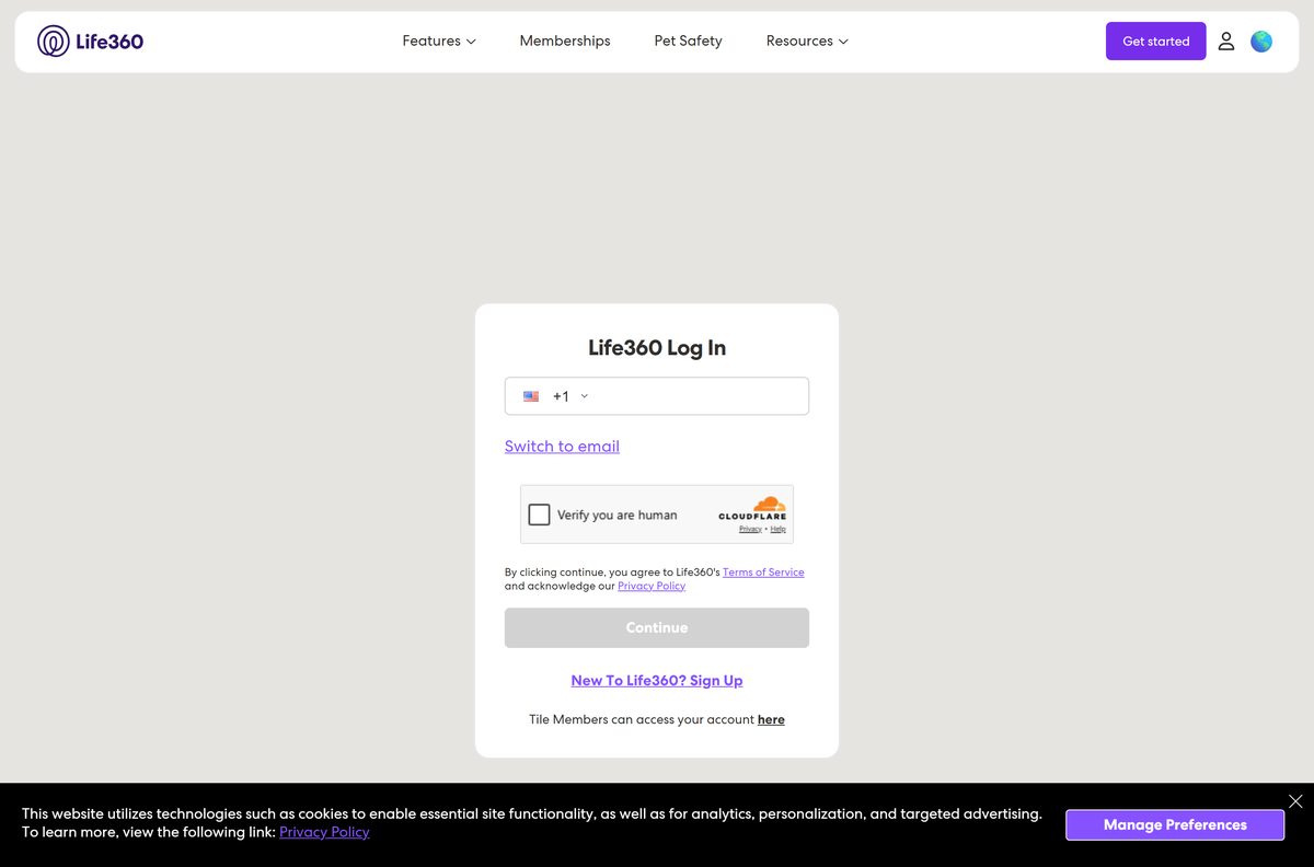 Sign-in page on life360.com asking for a phone number