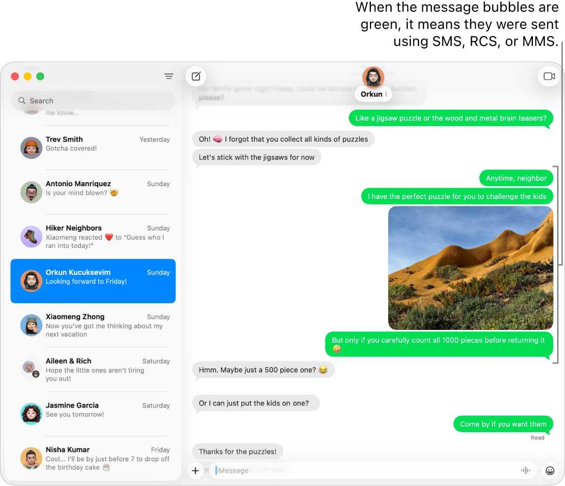 Mac Messages window with green SMS bubbles in a conversation