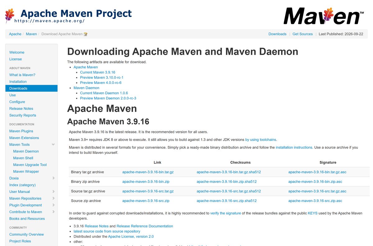 Apache Maven download page showing binary and source archive links