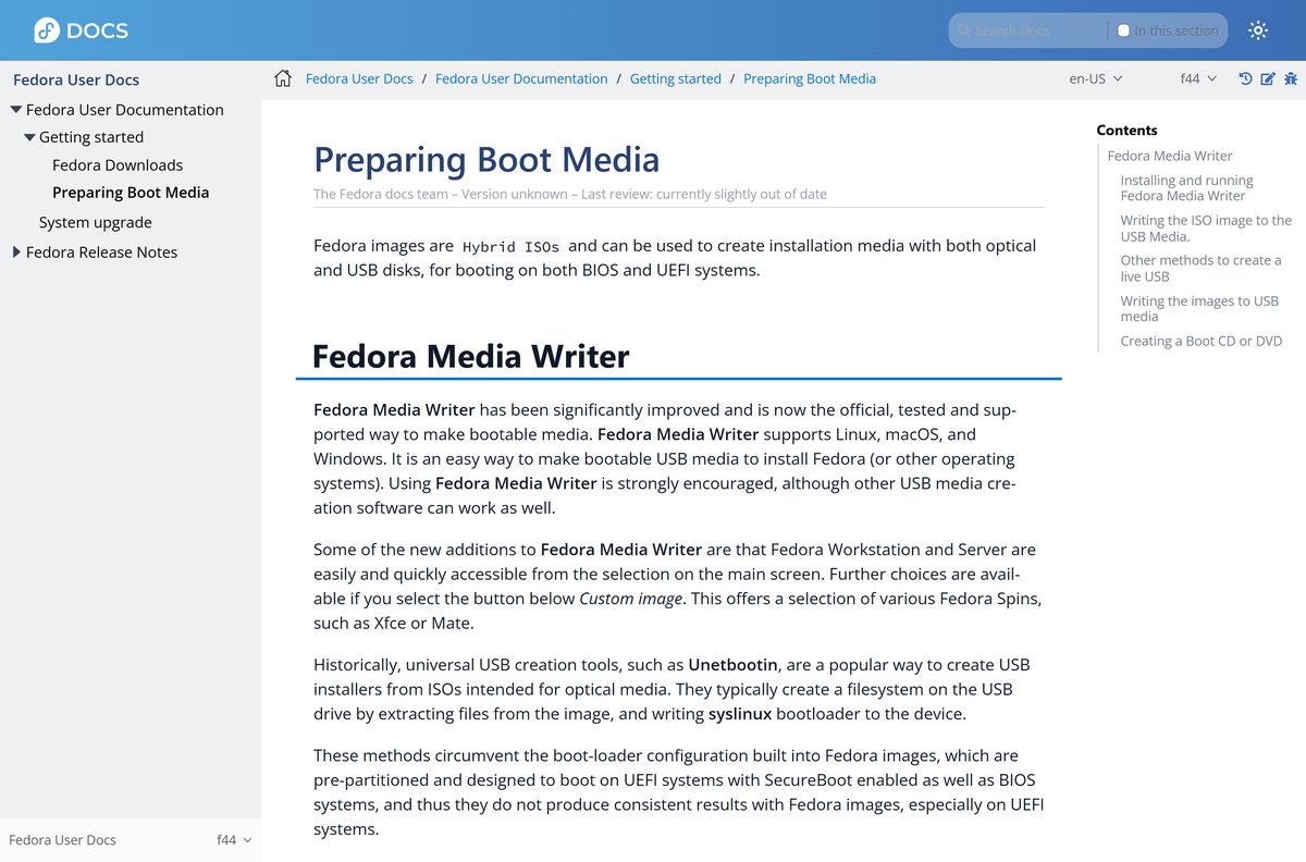 Fedora Docs guide to making boot media with Media Writer