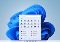 Windows 11 Start menu with pinned apps in a centered panel