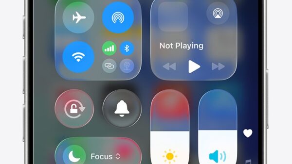 How to Turn Your Phone’s Flashlight On and Off: Android and iPhone