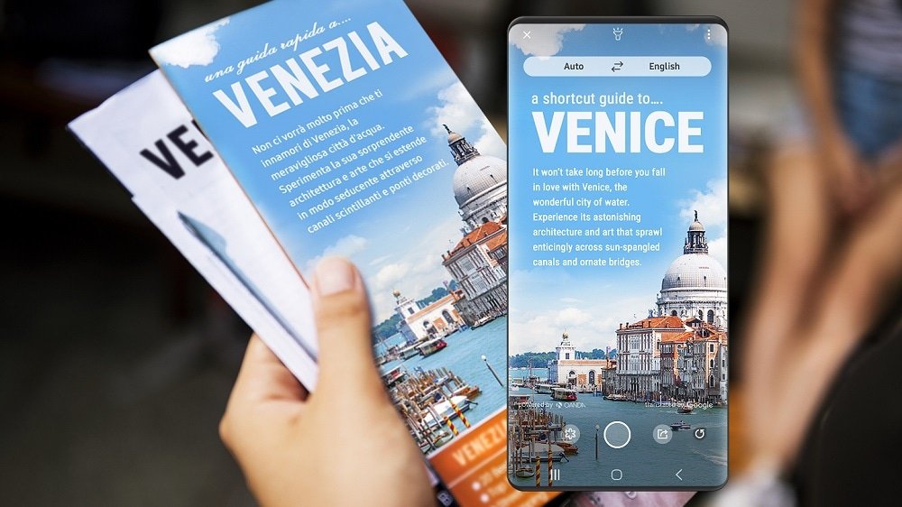 Bixby Vision translating an Italian Venice brochure into English on a phone