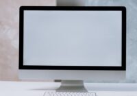 Download the Finder - Apple iMac on a desk