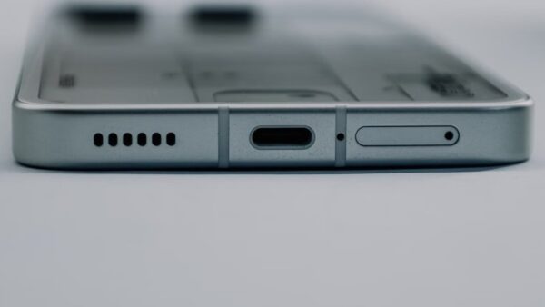 Clearing out speaker holes on iPhone, phones and laptops safely