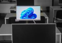 Fix Windows sign-in issues - office PCs with flat screens