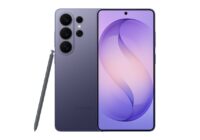 Galaxy S26 Ultra in violet, front and back, with its S Pen