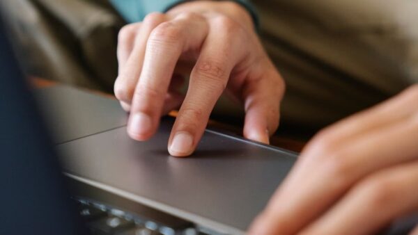 Gmail showing 1 unread message? Here’s how to find it
