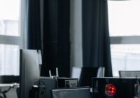 Open system utilities in Windows 11 - office desktop computers