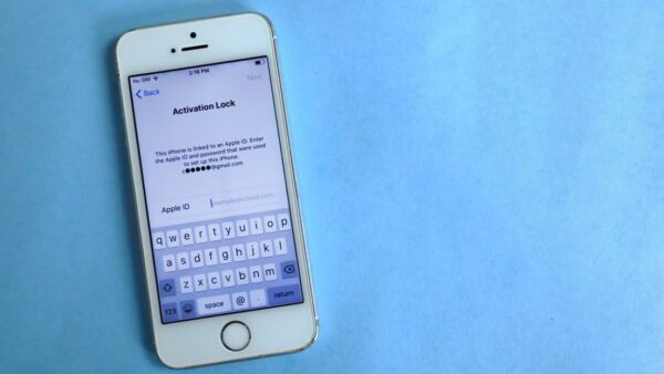 How to reset an iPhone 4s to factory settings without the passcode