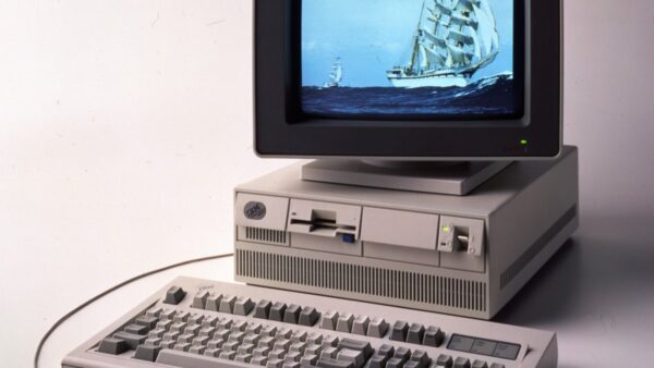 What is VGA? VGA cables, ports, resolution, audio, and adapters explained