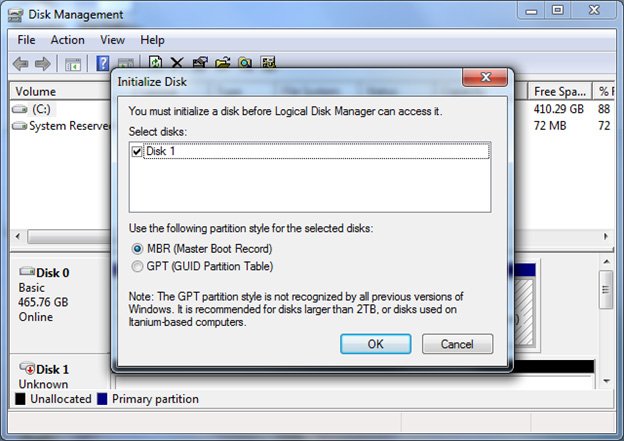 MBR vs GPT partition style choice in the Initialize Disk dialog
