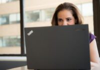Uninstall programs and manage apps on a Windows laptop