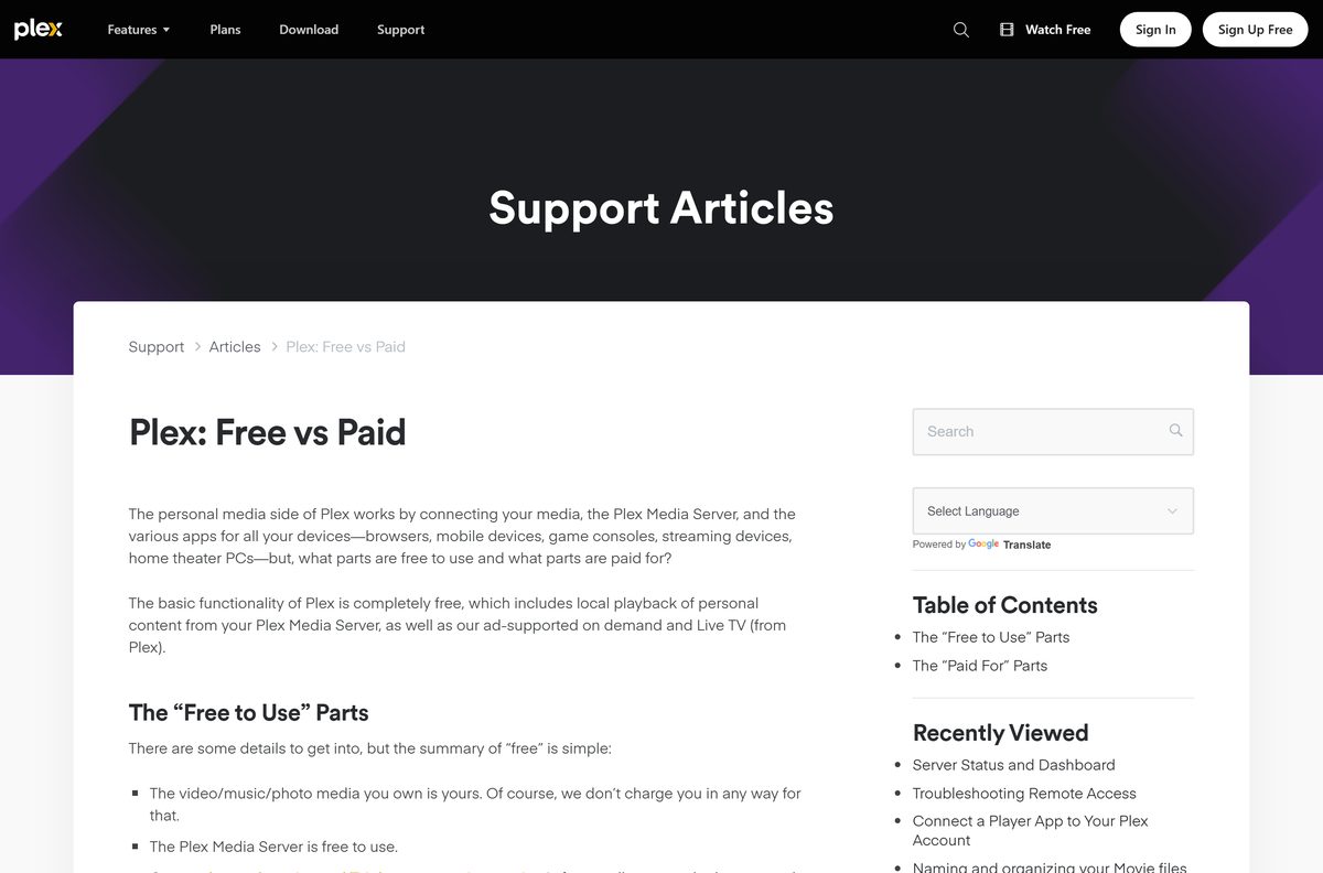 Plex page splitting the free server features from the paid subscriptions