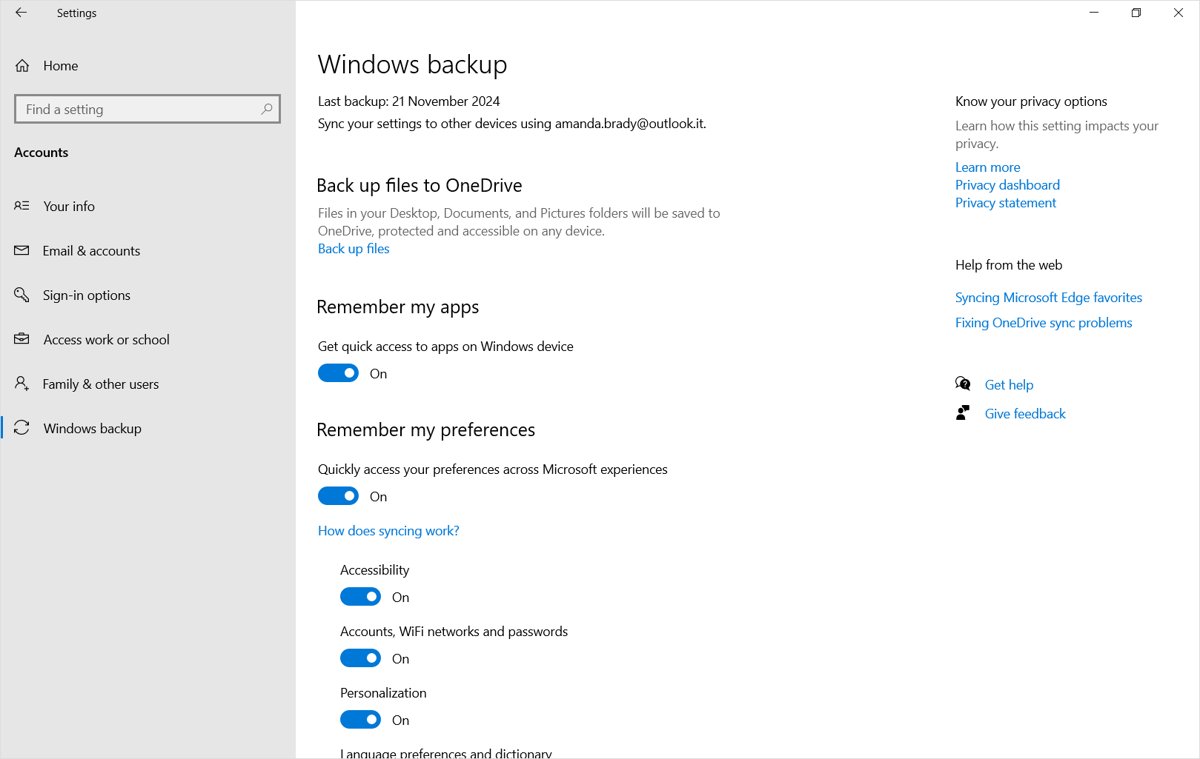 Windows 10 Settings Windows backup page with Remember my preferences turned on