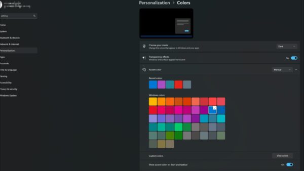 How to change taskbar color to any color in Windows 11