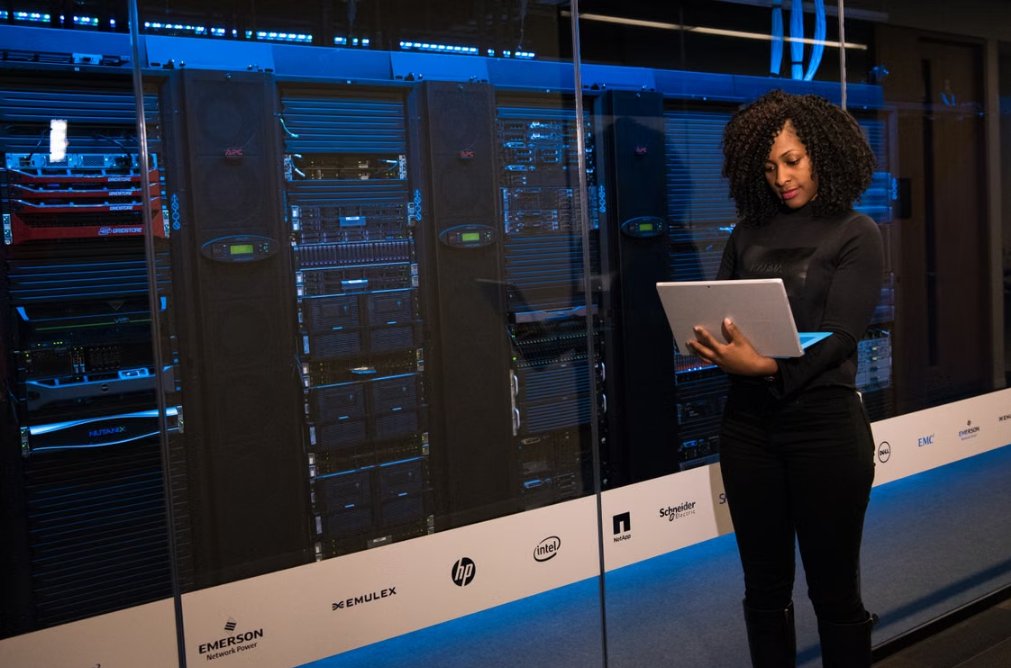 Group Policy and Intune admin managing Windows devices in a server room