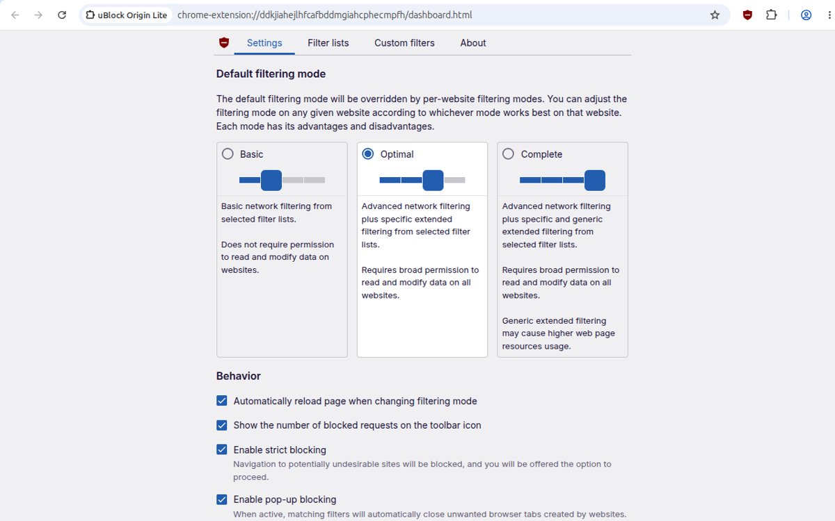 uBlock Origin Lite dashboard in Chrome with a Custom filters tab