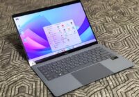 Windows 11 26H2 guide on a laptop with the centered Start menu
